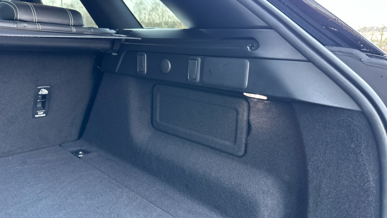 Land Rover Range Rover Velar 2.0 D200 Edition 5dr Auto Diesel Estate